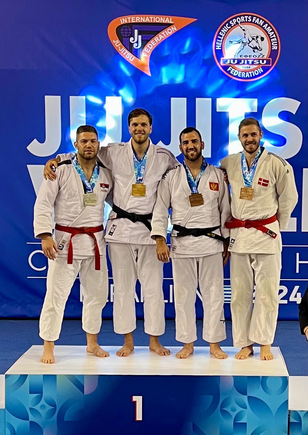 WhatsApp-Image-2024-10-26-at-19.05.42