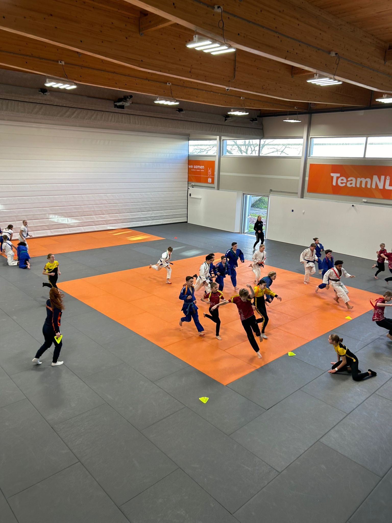 WhatsApp-Image-2024-11-30-at-17.21.32