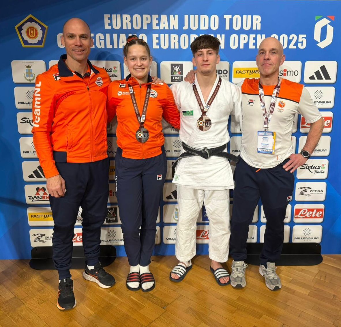 WhatsApp-Image-2025-11-08-at-20.53.43