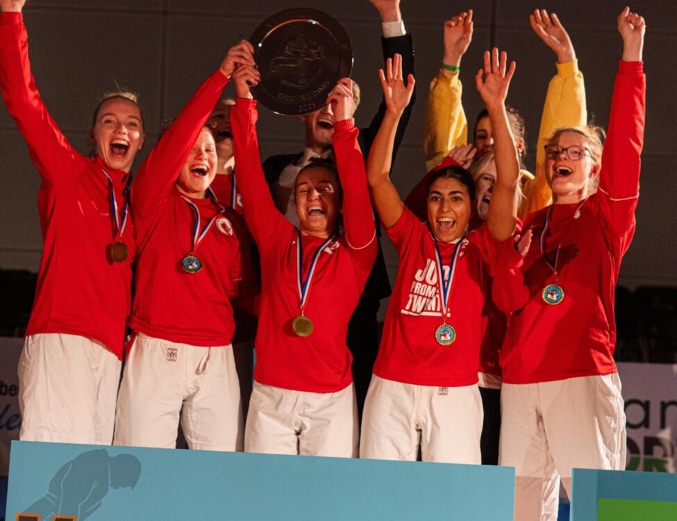 sBZ3zXudH3HemZzyDyFA55hJpGfUkQ-metaMmMzMWM1OGEtM2ExZC00NDFkLWJmNjMtNTk1NWY3NzA5MzIxLmpwZw==-