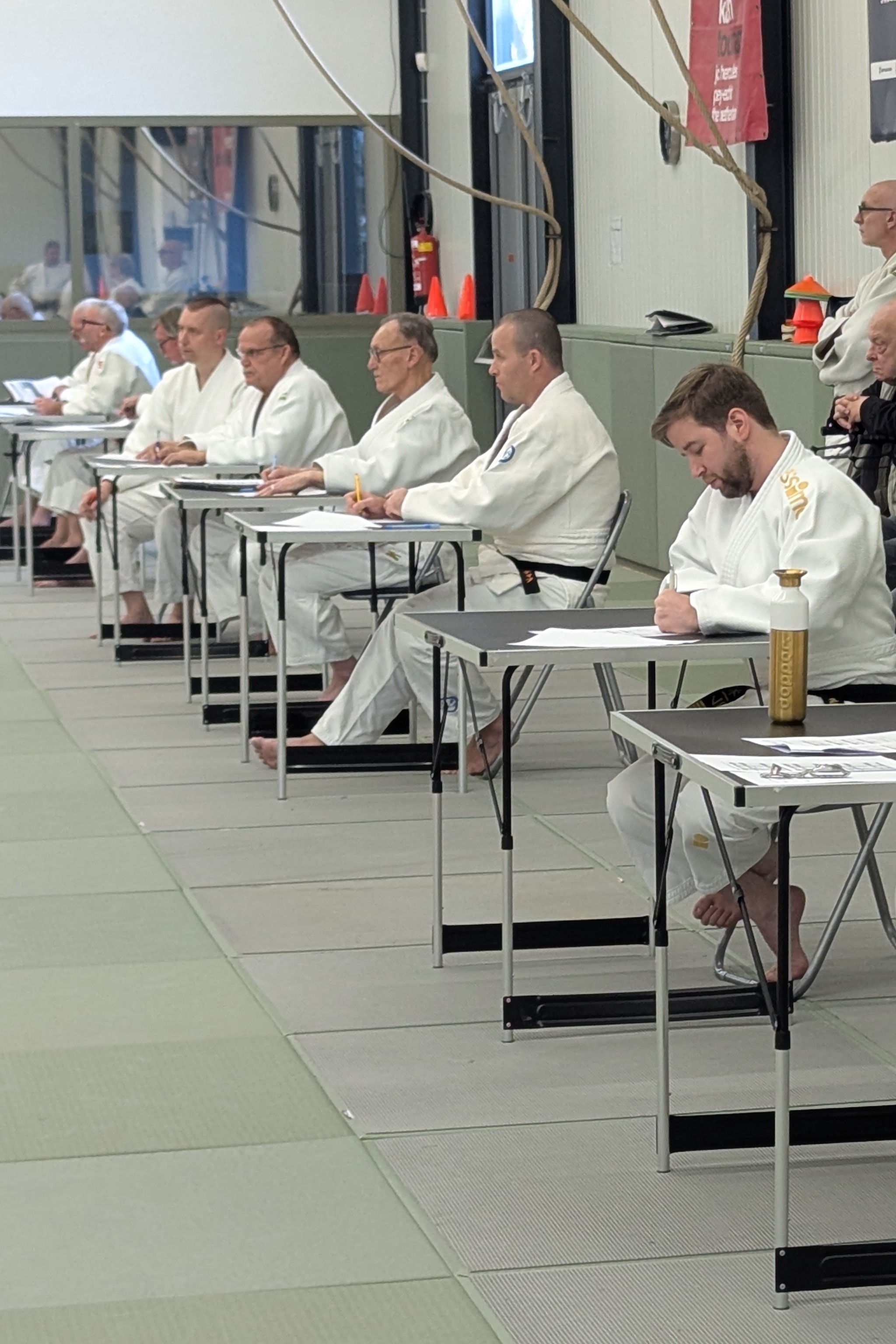 cbJLx38g1BA1ajPv7QWIBejTsA7XIH-metaUFhMXzIwMjUxMjE0XzEyMDkxMTEwOC5SQVctMDEuTVAuQ09WRVIuanBn-