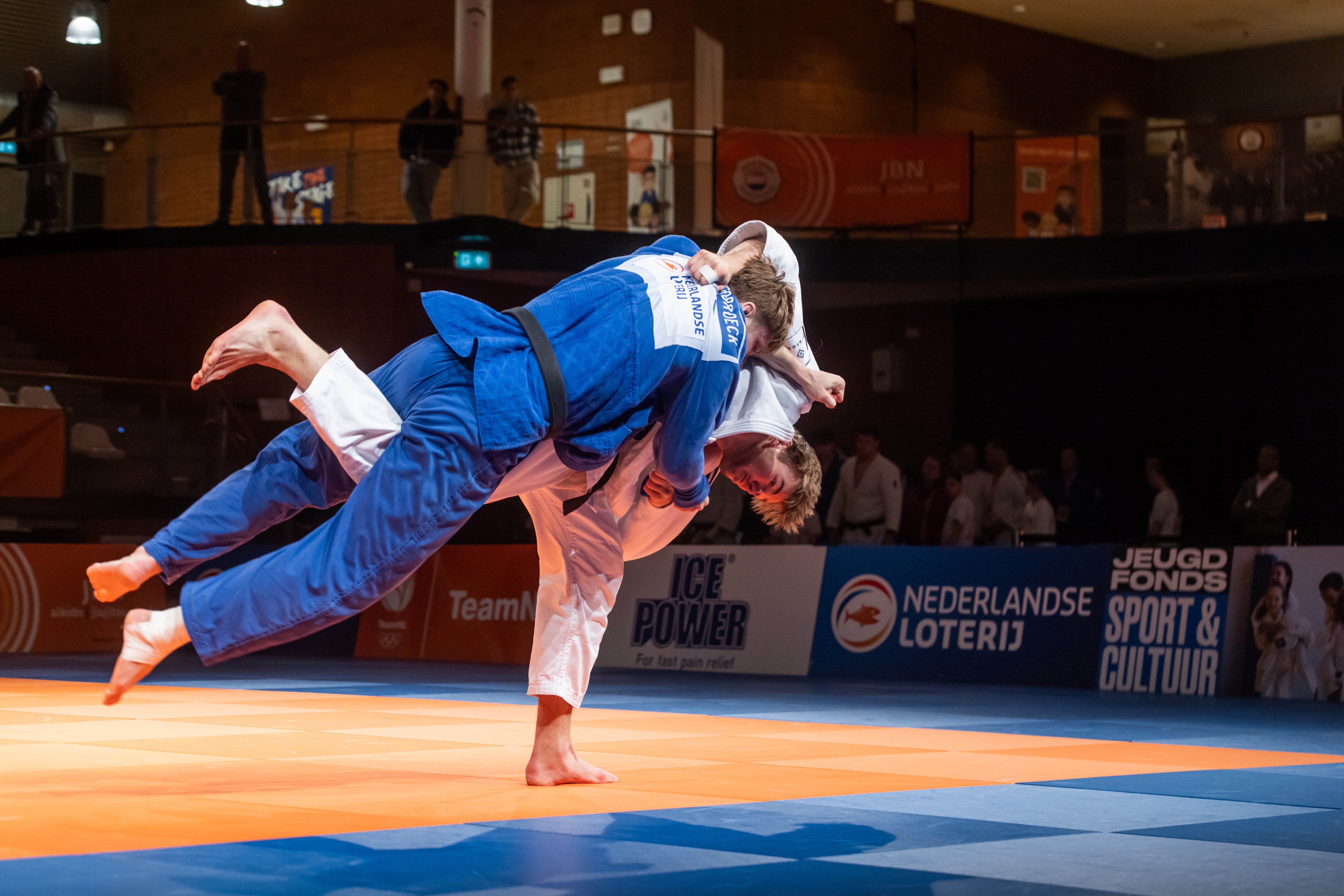 0SPGYTEZA0UIZT7qe4B5hc4xJH8hLW-metaME81QTY4NzAuanBn-