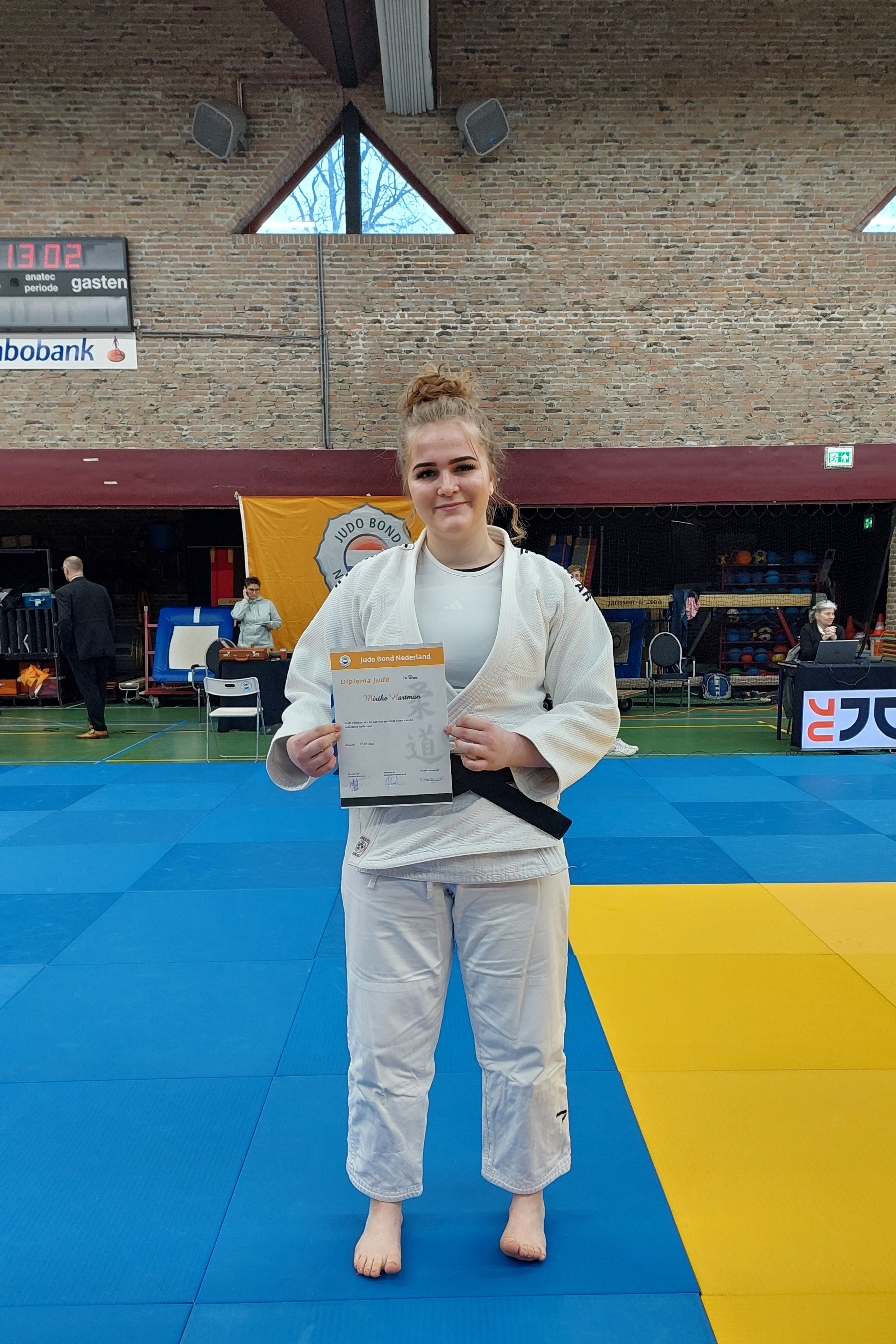 HgiENS9lPDlaH1a3r22fQ7CstSURgh-metaMjAyNjAxMjRfMTMwMzQ4LmpwZw==-