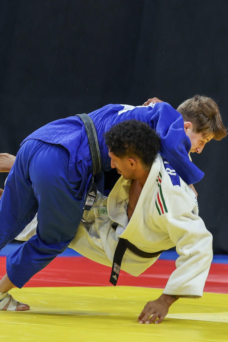 SMgBWVfB5pemENCNSuG6AfK956vYdh-metaQ2FybG9zLUZlcnJlaXJhLUNvbmVnbGlhbm8tRXVyb3BlYW4tT3Blbi0yMDI1LTIwMjUtNDAxODczLmpwZw==-