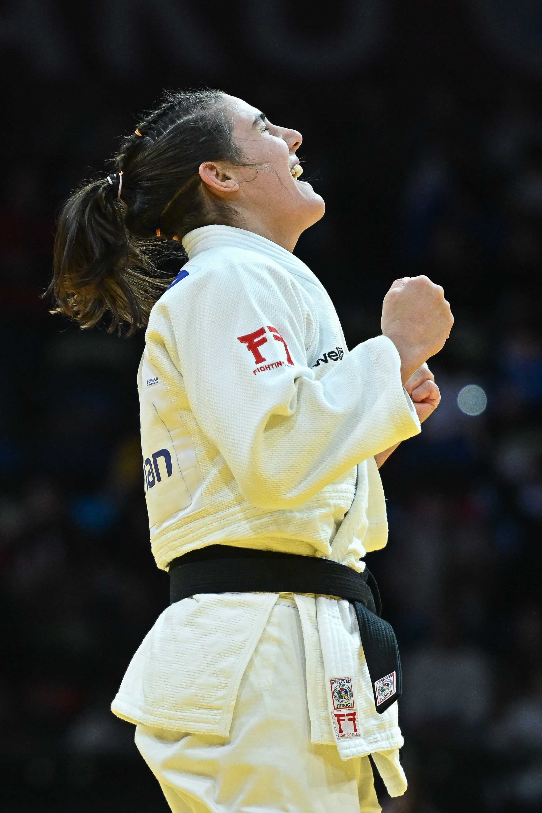 QLgCD1y4Y8t1TqwFYLWJmP15CO6tZ2-metaR3V1c2plLUJha3UtMjAyNC1zdGFhbmQuanBn-