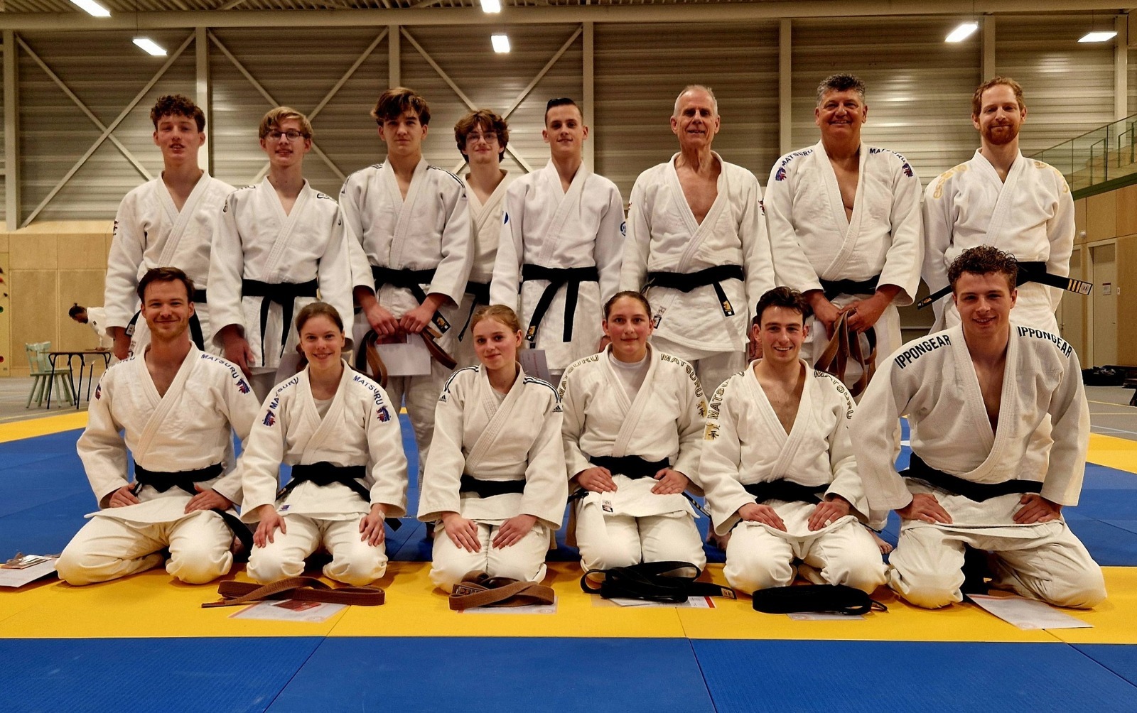 IdjrLVG323lu2tiHG9ysBlD3Yh790f-metaMjAyNjAzMjJEYW5FeGFtZW5zWk4uanBlZw==-