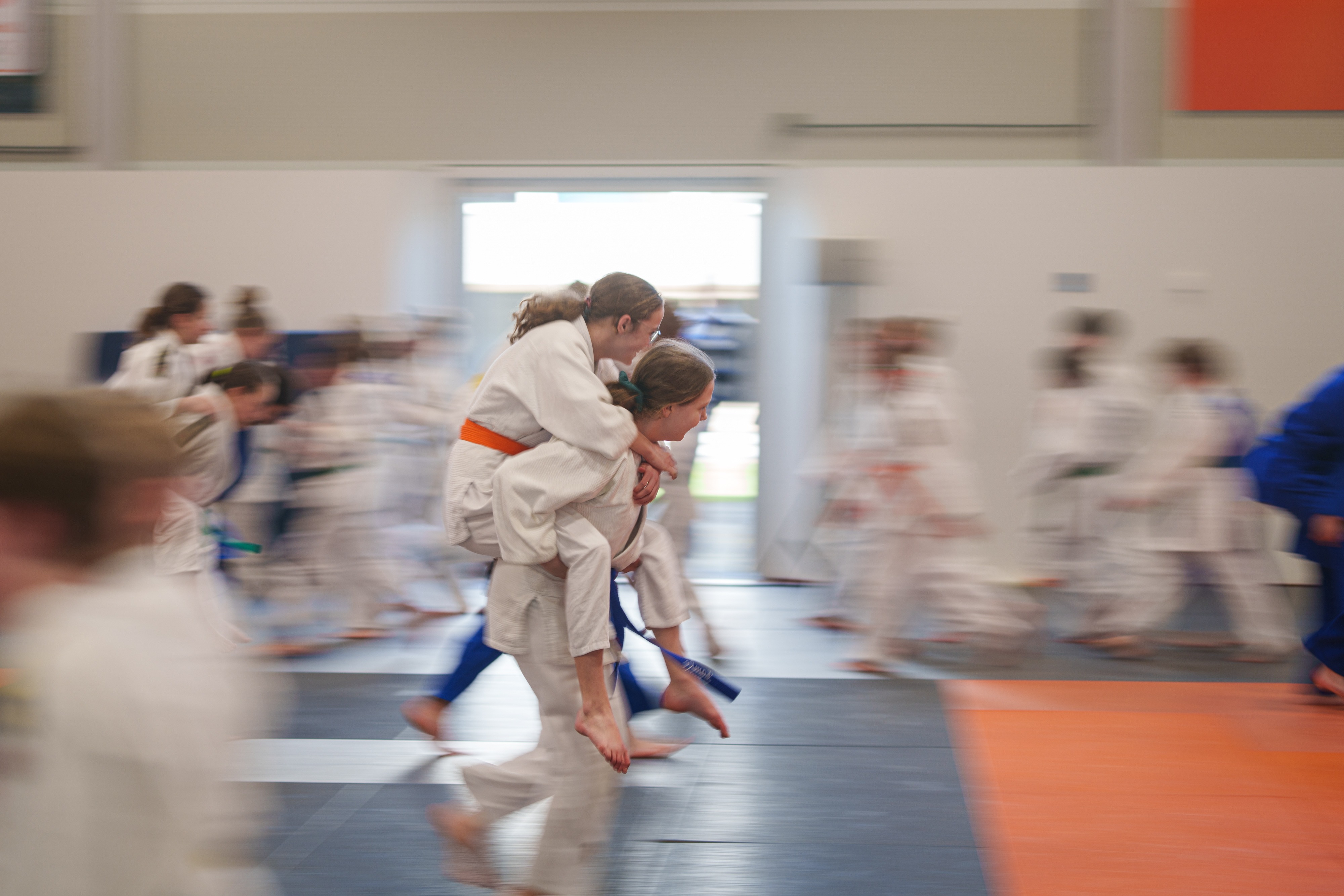 r2pXM1rlJq8owUe4Yz5PycdPF6IxGg-metacGhvdG9zdGlxdWUtQkQyNC1KQi0wNTQuanBn-